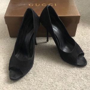 Authentic Gucci peep toe pumps